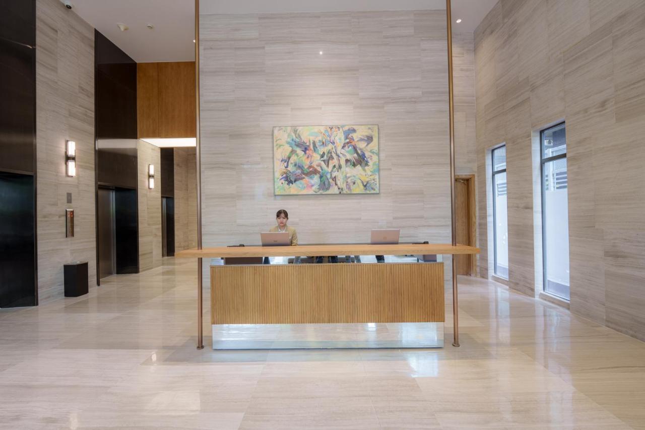Отель Signature By M Village Le Thanh Ton 5*