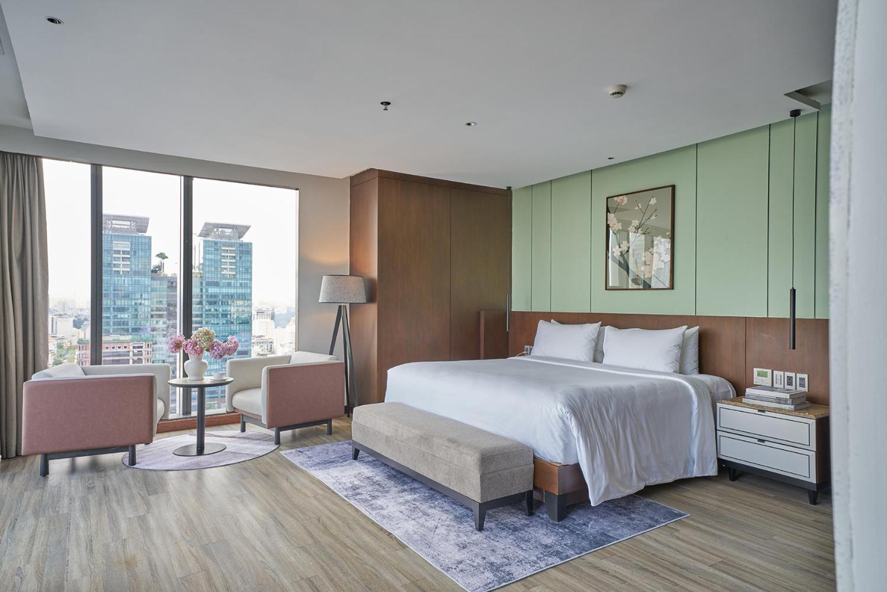 Отель Signature By M Village Le Thanh Ton 5*