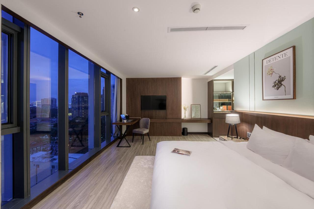 Signature By M Village Le Thanh Ton Hotel 5*